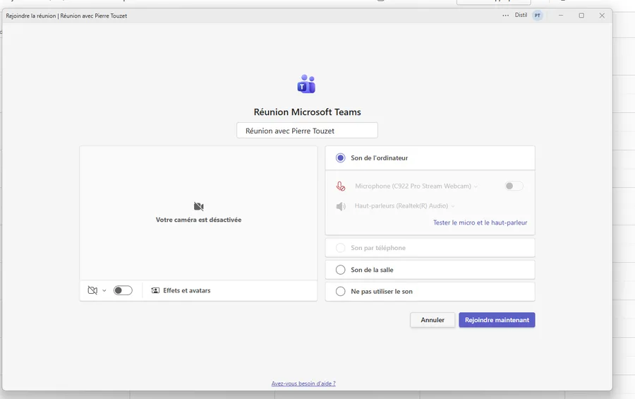 Écran de préparation d'une réunion Teams, intitulé Réunion Microsoft Teams. À gauche, un aperçu vidéo affichant « Votre caméra est désactivée », avec un interrupteur de caméra et un bouton Effets et avatars. À droite, quatre choix de source sonore : Son de l'ordinateur, sélectionné, détaillant le microphone et les haut-parleurs et proposant « Tester le micro et le haut-parleur » ; Son par téléphone, grisé ; Son de la salle ; Ne pas utiliser le son. En bas, les boutons Annuler et Rejoindre maintenant.